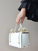 Niels Peeraer WINGED BAG(white)