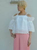 AKIRANAKA Tatiana bear shoulder PO(レースオフショルトップス)