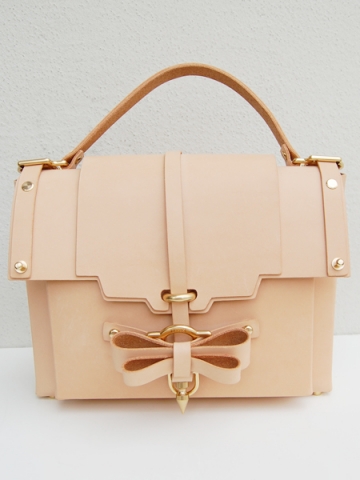 Niels Peeraer BOWBUCKLE BAG (M) nude