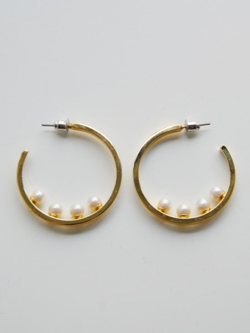 BijouRI Four Peal Hoop Pierce