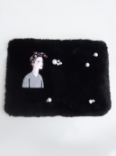 Zayan The Label　 FUR CLUTCH